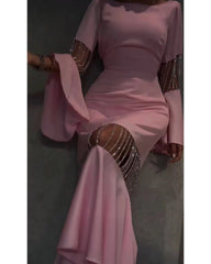 Elegant one-line neckline dress with an empty waist