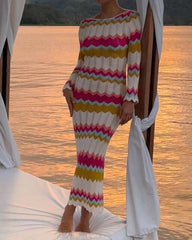 Contrasting color striped holiday style large backless wool knitted women's dress