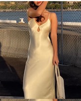 Halter strap little V dress