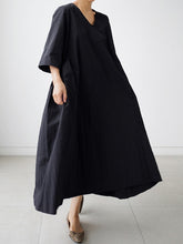 Loose Solid V-Neck Maxi Dress