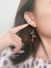 Artistic Retro Asymmetric Rose Earrings