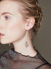 Simple Fresh Leaf Long Earring