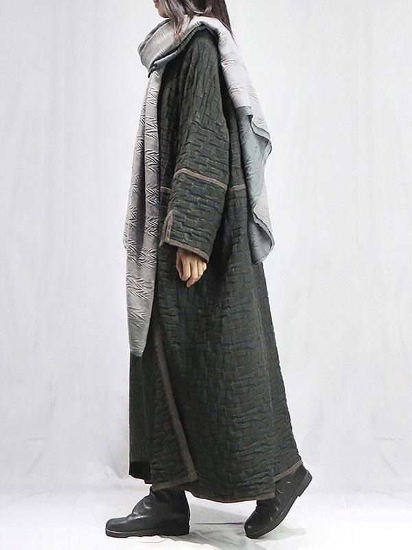 Contrast Color Pleated Long Coat