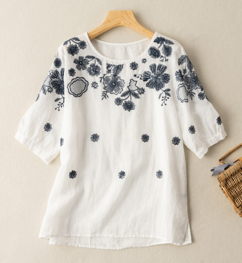 Embroidered Loose Round Neck Short Sleeve T-Shirt Top