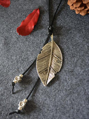 Leaf Pendant Tasseled Necklace
