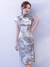 Vintage Silk Stand-collar Short Cheongsam