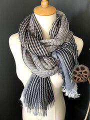 5 Colors Fashion Tasseled Scarf