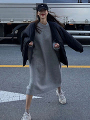 Loose Solid Color Pullover Knitted Midi Dress