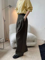 T-Shirt With Loose Round Neck At The Bottom