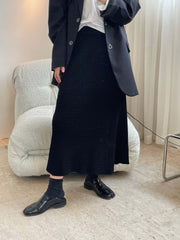 Loose Elastic High Waist Knit Skirt