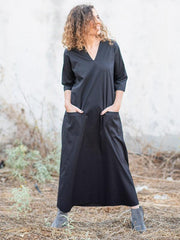 Simple Black V-Neck Half Sleeves Midi Dress