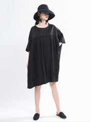 Loose Black Pleated Splicing Dress