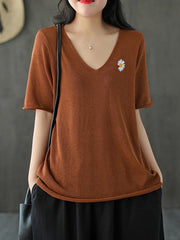 Loose Daisy Embroidered V-Neck T-Shirts