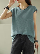 Solid Knitting Rhombus V-Neck T-Shirt