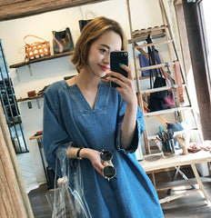 Three-Quarter Sleeves V-Neck Denim Midi Dress