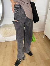 Loose High-Waisted Denim Pants