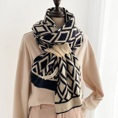 Knitted Cross Diamond Checked Scarf