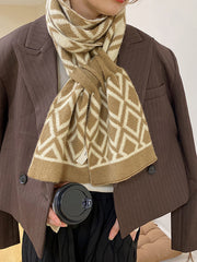 Knitted Cross Diamond Checked Scarf