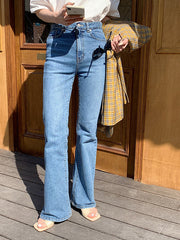 Retro High-Waisted Skinny-Leg Jeans