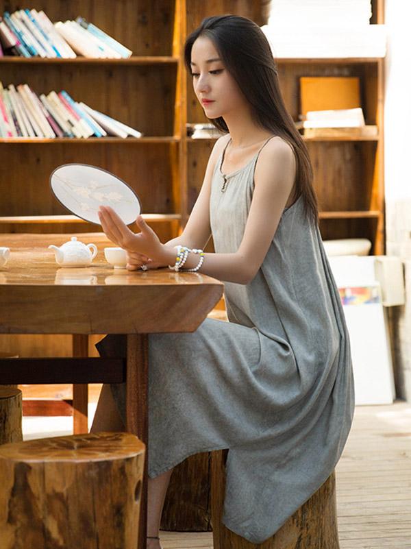 Simple Solid Pleated Sleeveless Midi Dress