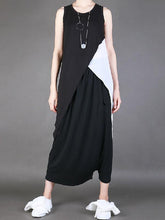 Black&White Split-joint Round-neck Sleeveless T-shirt