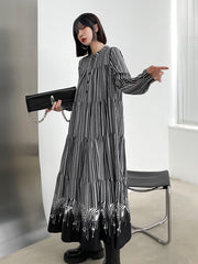 Retro Romantic Floral Printed A-Line Maxi Dress