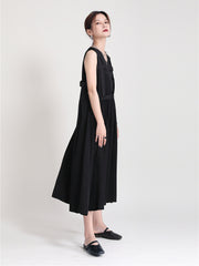 V-Neck Solid Color Loose Sleeveless Dress