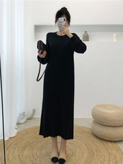 Casual Solid Color Round-Neck Knitted Midi Dress