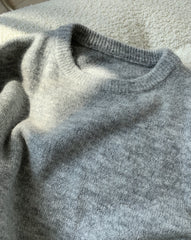 Women Round Neck Zipper Loose Pullover Sweater