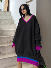 Loose Mid-Length Thick V-Neck Sweater