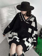Fashion Roomy Long Sleeves Button Decorated Checkered V-Neck Sweater Dresses