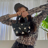 Chain One-Shoulder Diagonal Handbag