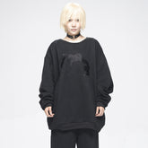 Oversize Embroidered Long-Sleeved Sweatshirt