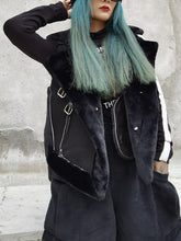 Split-Joint Solid Lapel Vest