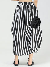 Women Bud Vertical Stripe Irregular Skirt