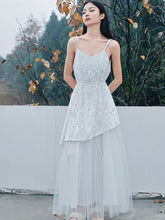 Retro Solid Embroidered Splicing Net Yarn V-Neck Maxi Dress