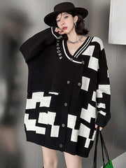 Fashion Roomy Long Sleeves Button Decorated Checkered V-Neck Sweater Dresses