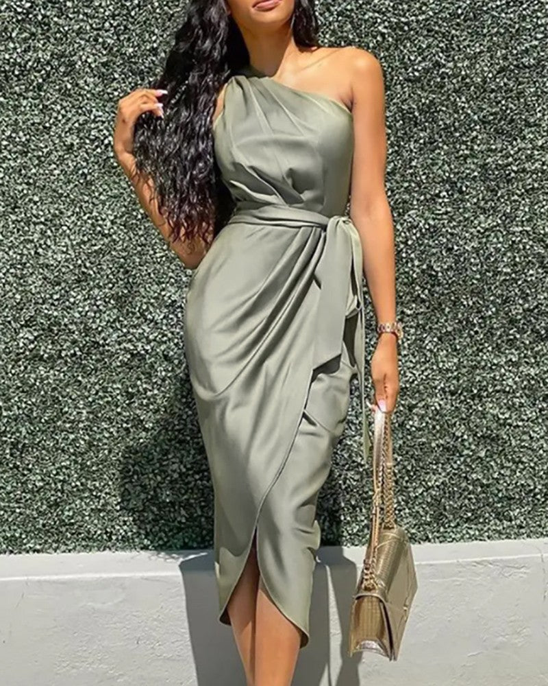 One Shoulder Ruched Slit Party Dress