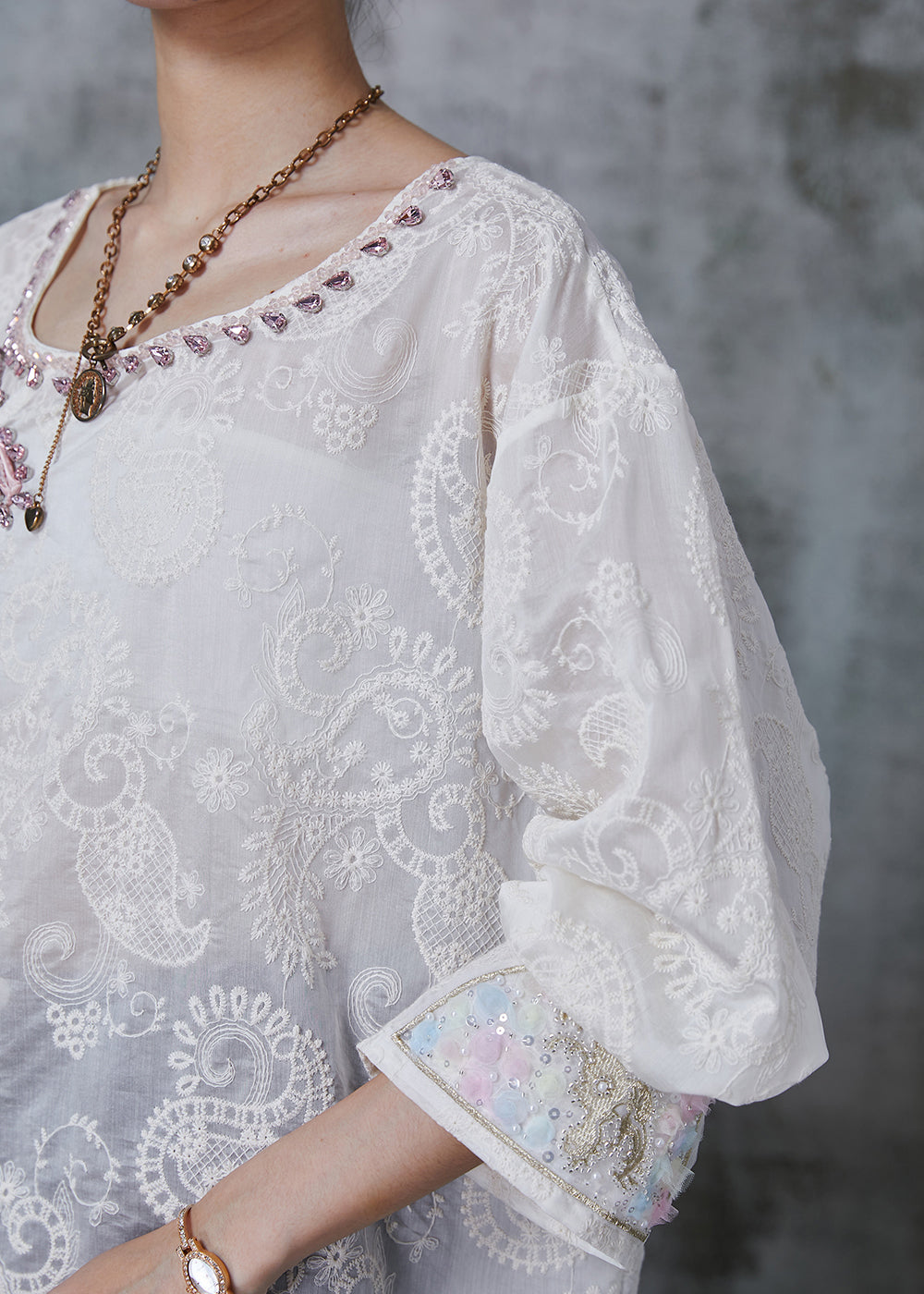 Art White Embroidered Chinese Button Tasseled Shirt Spring