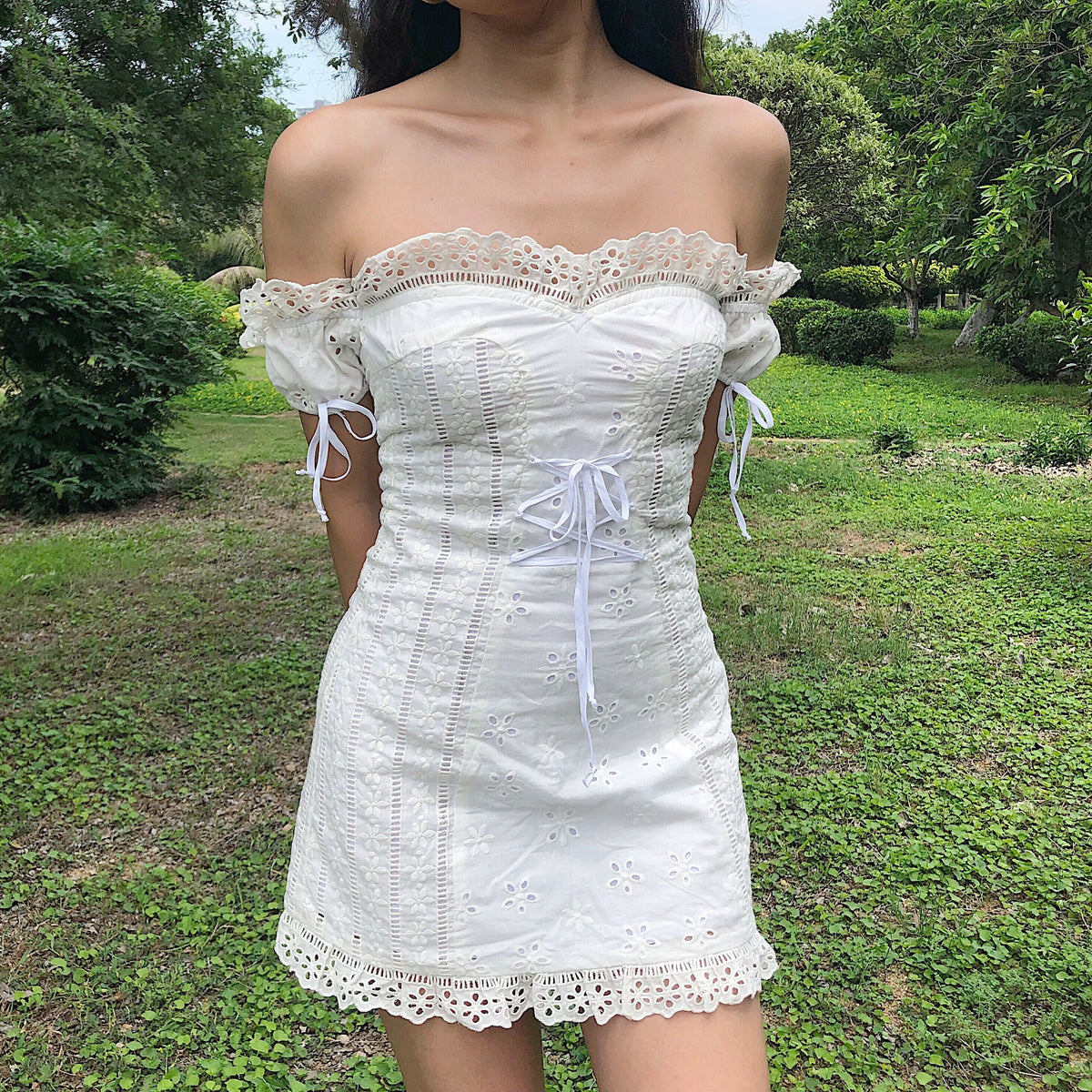 Anabelle Eyelet Milkmaid Dress