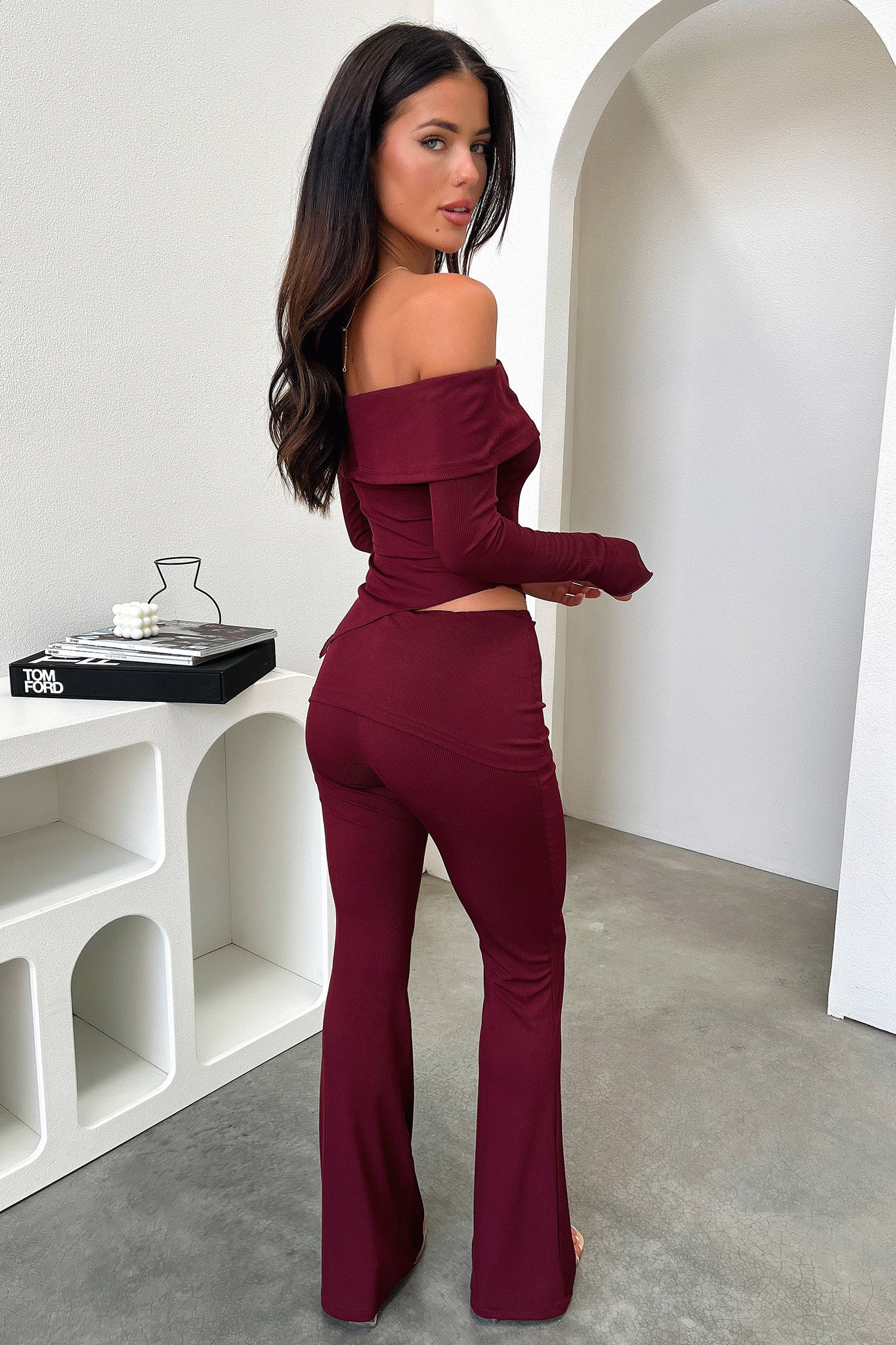 Fashionable one shoulder long sleeve two piece set