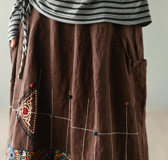 Embroidered Retro Elastic Waist Skirt