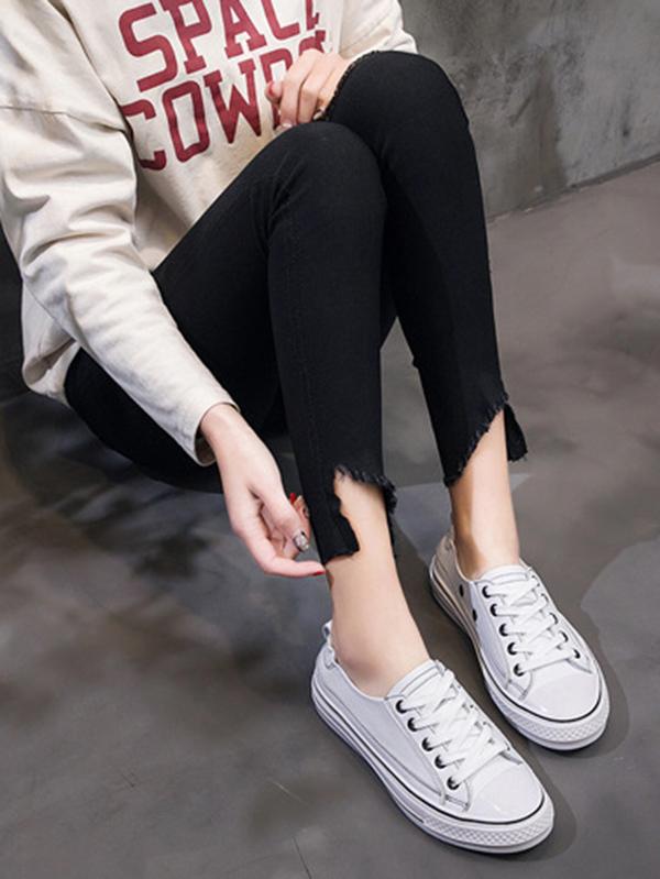 Lace Up Pu Leather Sneakers