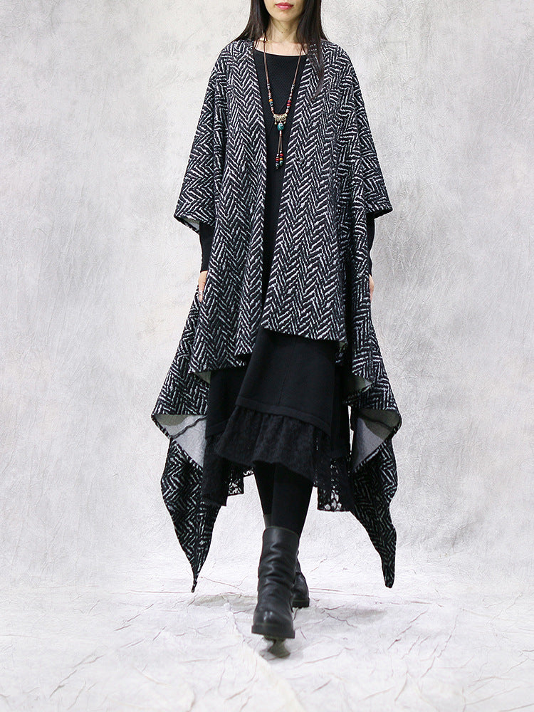 Retro Irregular Splicing Bat Sleeve Outwear