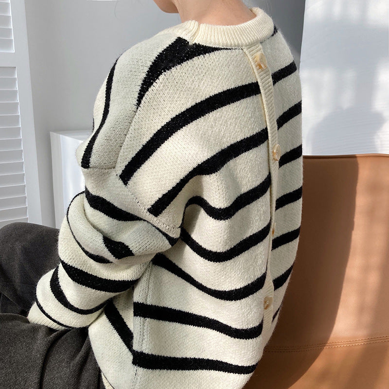 Round Neck Striped Losse Sweater