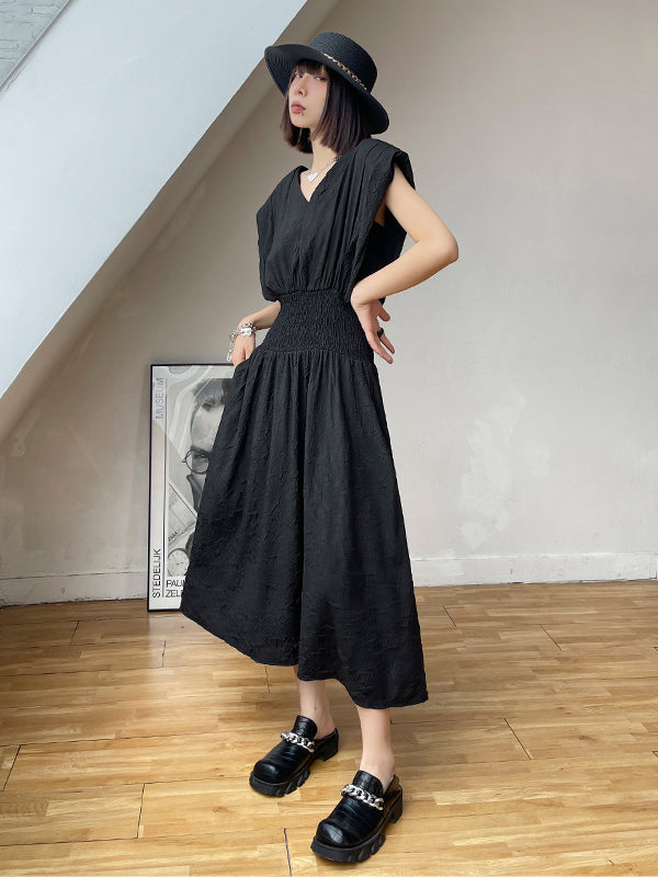 Loose Waisted Solid Sleeveless Maxi Dress