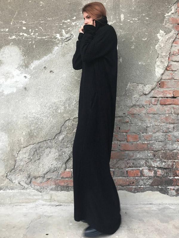 Black High-Neck Simple Long Sweater Dress