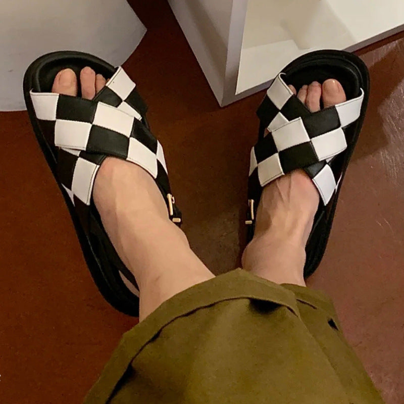 Casual Platform Sandals With Cross Straps