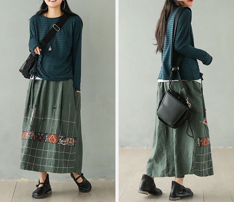 Embroidered Retro Elastic Waist Skirt