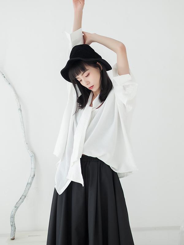 Original Roomy Black Chic Lace-up Blouse